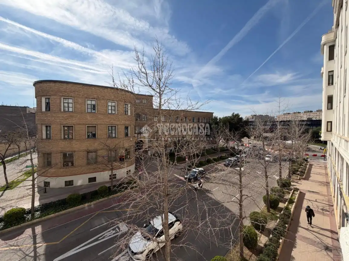 Exterior view of Flat for sale in Zaragoza  with Heating