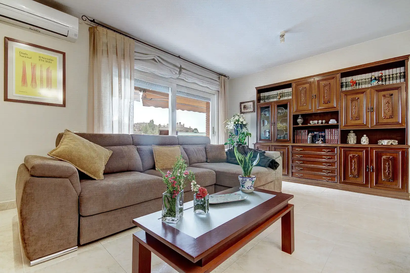 Sala d'estar de Pis en venda en Manresa amb Aire condicionat, Calefacció i Terrassa