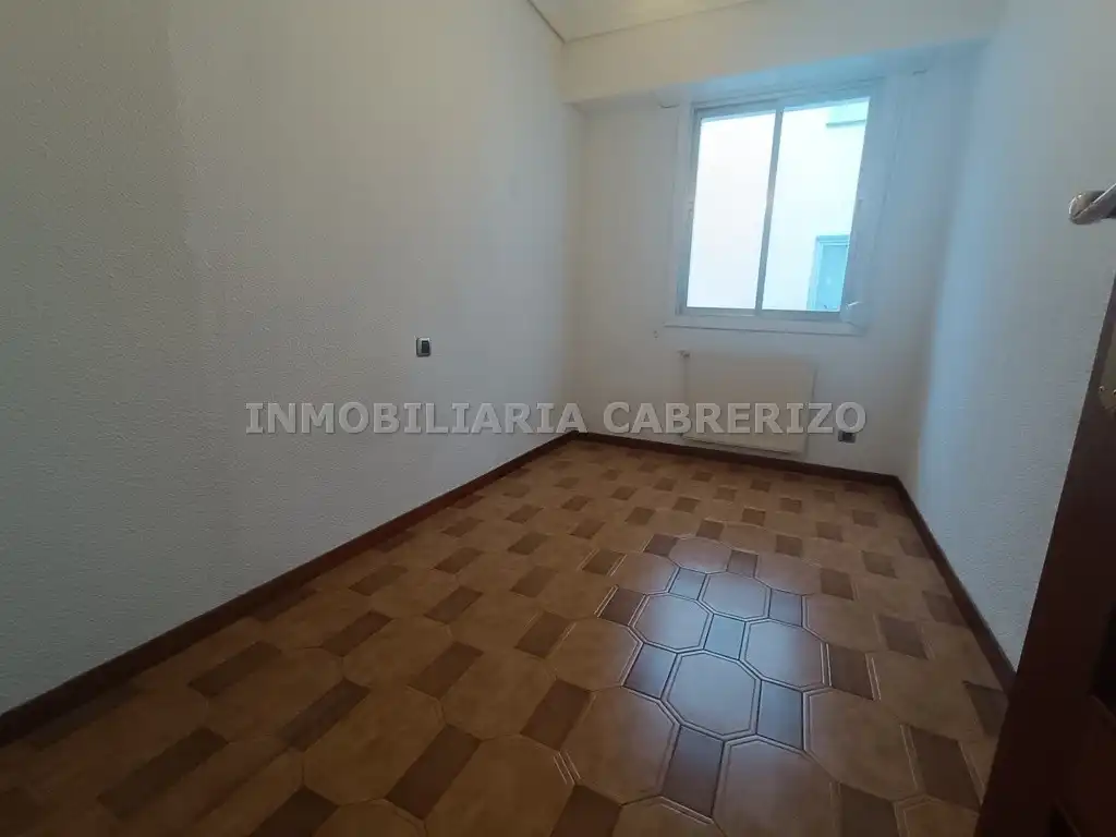 Apartments for sale in  Logroño  with Heating, Terrace and Storage room