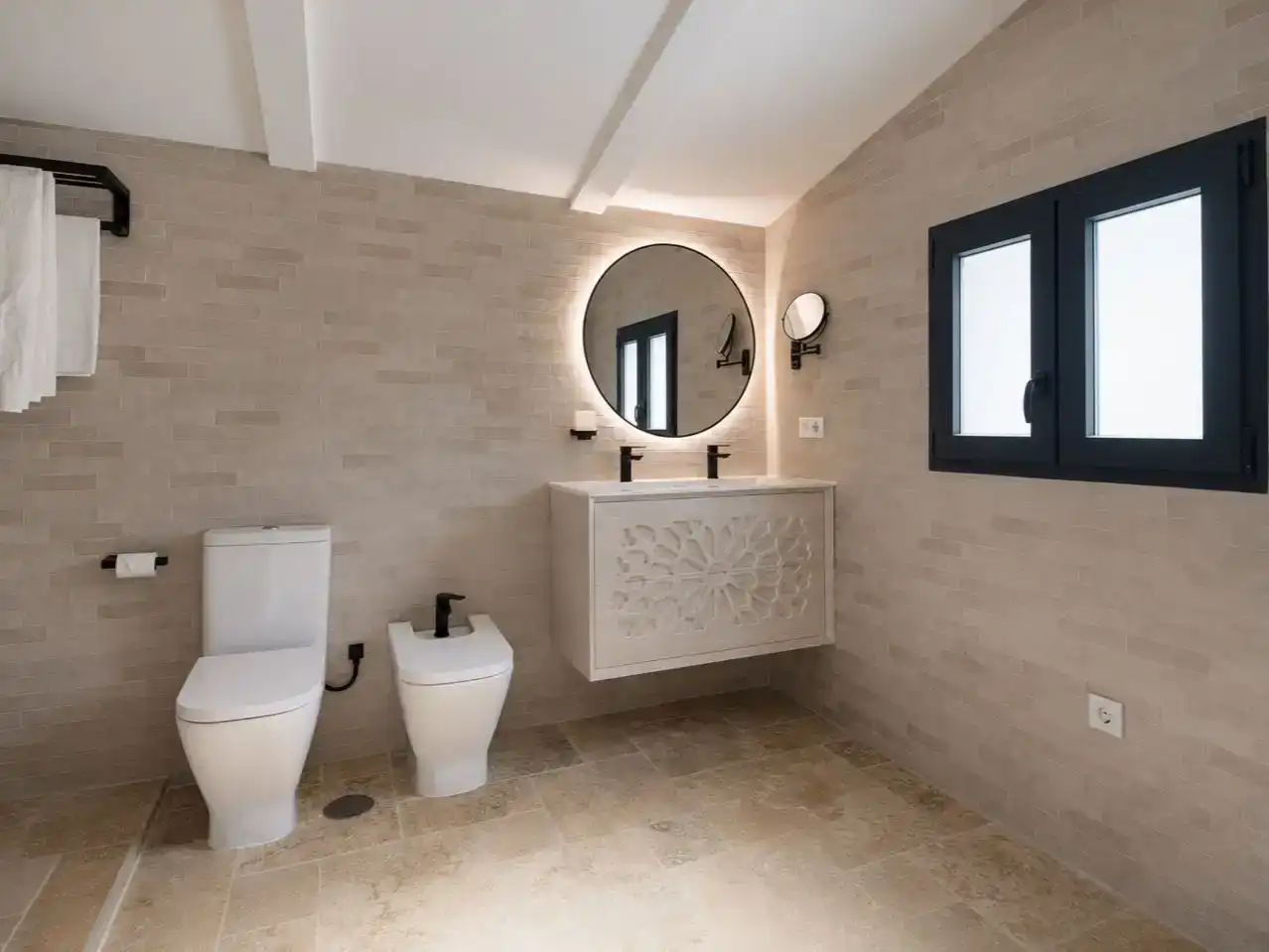 Baño de Piso en venta en Aljaraque con Aire acondicionado, Jardín privado y Trastero