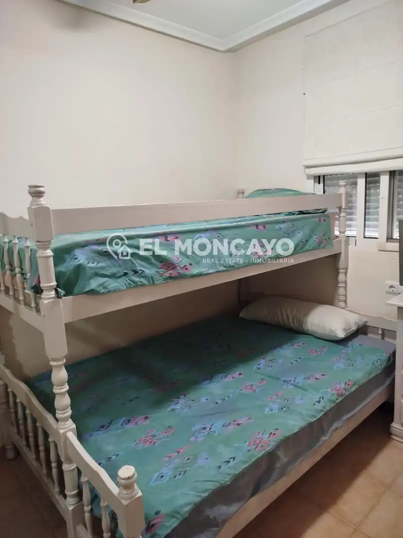 Bedroom of Houses for sale in Guardamar del Segura  with Air Conditioner, Heating and Private garden