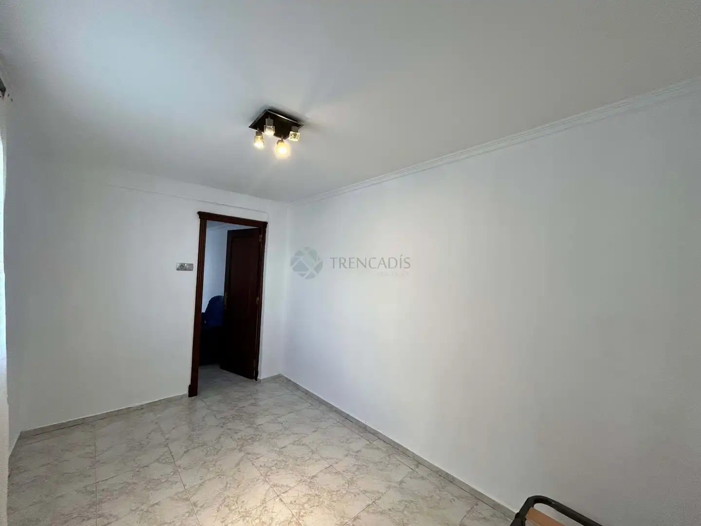 Piso en venta en Benetússer con Balcón