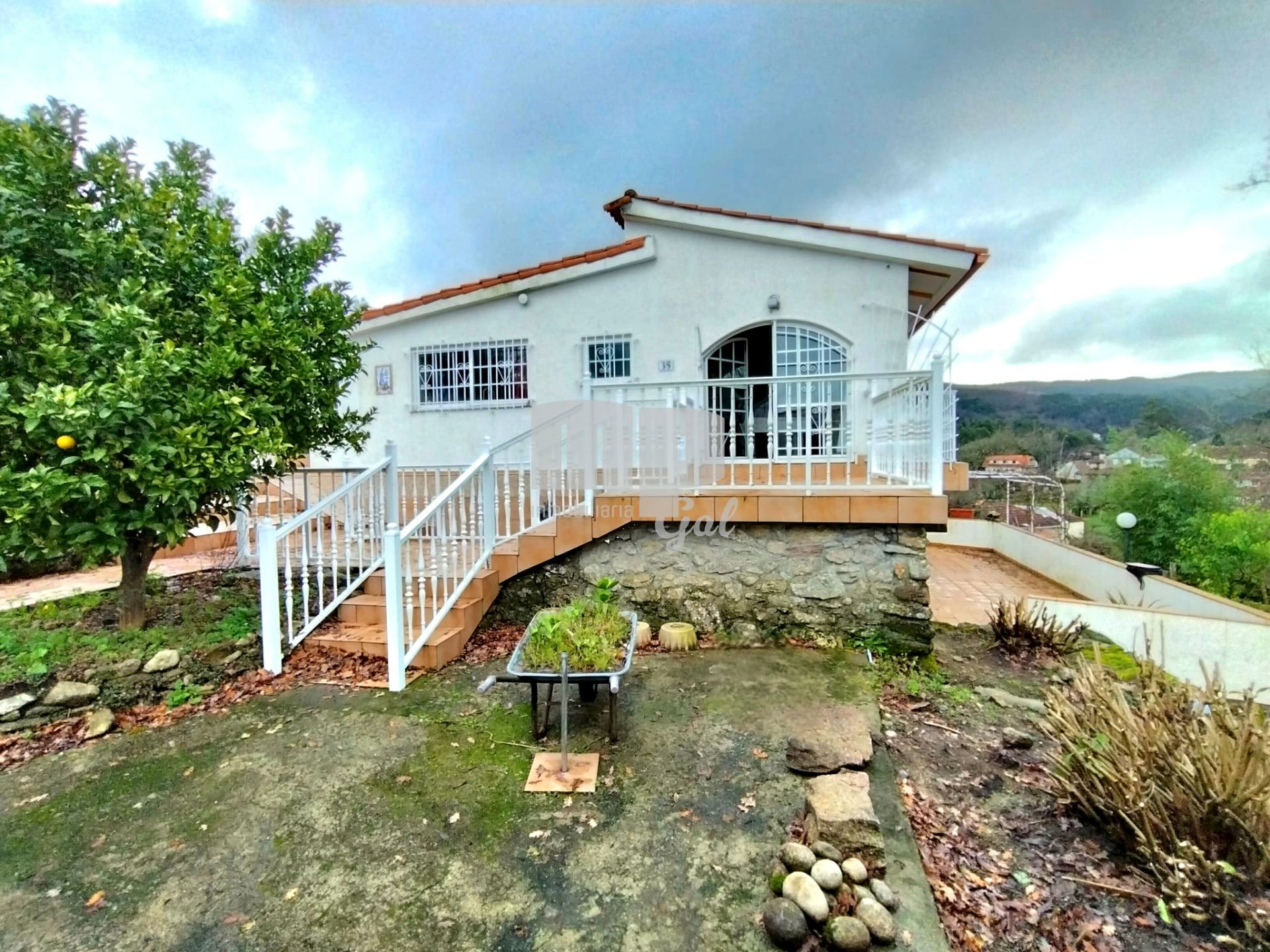 Exterior view of House or chalet for sale in Fornelos de Montes  with Heating, Private garden and Storage room