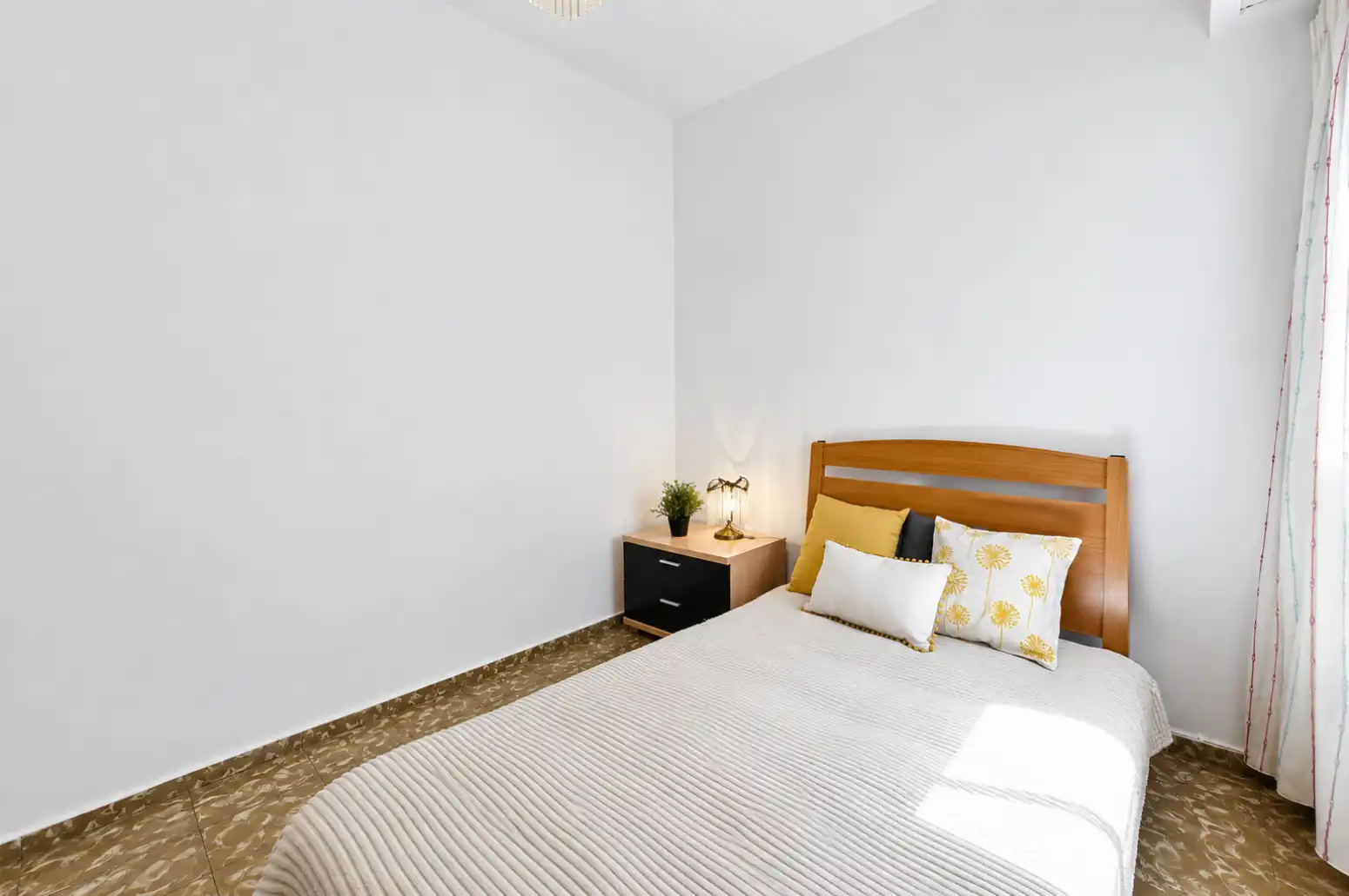 Habitación de Piso en venta en Rafelbuñol / Rafelbunyol con Balcón