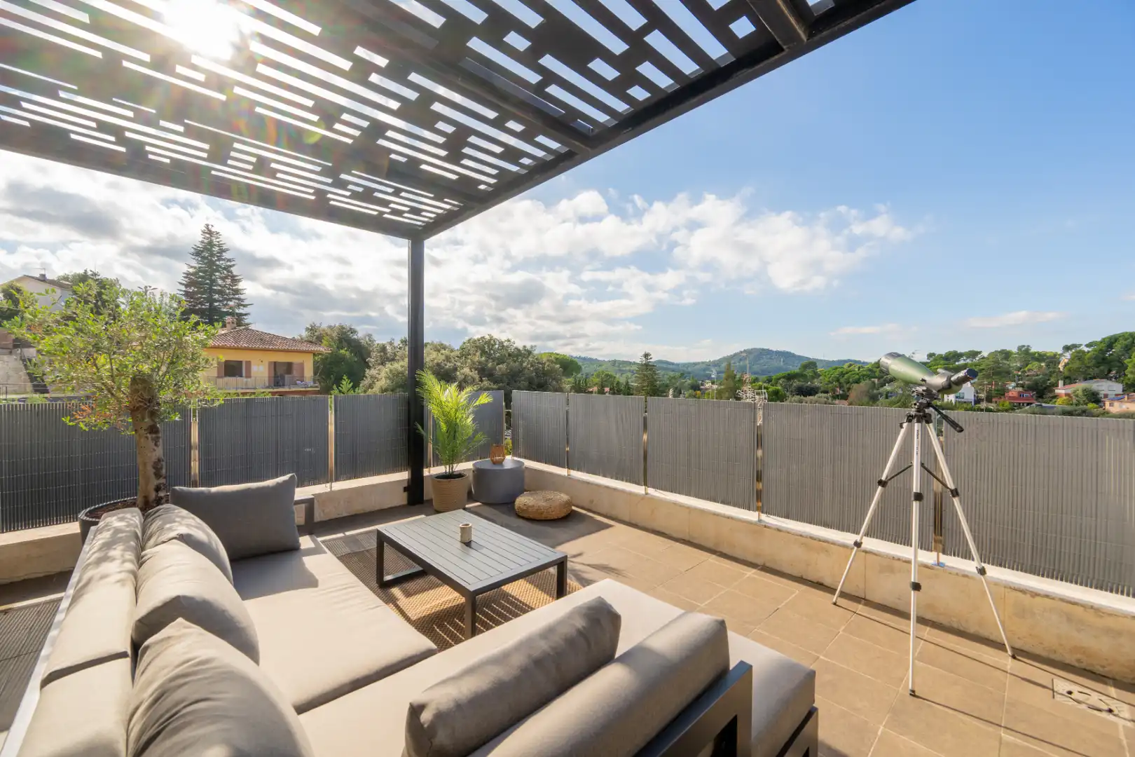 Terraza de Casa o chalet en venta en Sant Cugat del Vallès con Aire acondicionado, Calefacción y Jardín privado