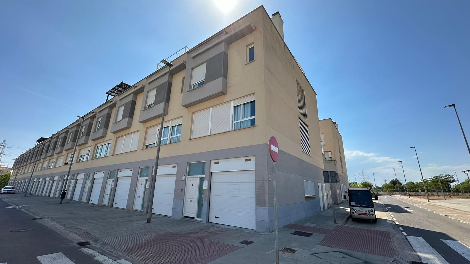 Exterior view of Single-family semi-detached for sale in Castellón de la Plana / Castelló de la Plana  with Air Conditioner, Heating and Private garden