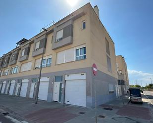 Exterior view of Single-family semi-detached for sale in Castellón de la Plana / Castelló de la Plana  with Air Conditioner, Heating and Private garden