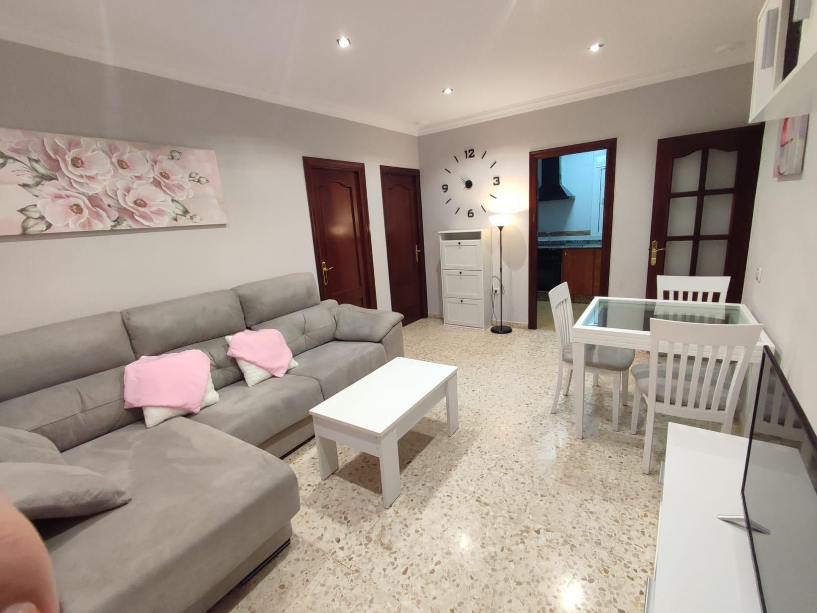 Living room of Flat for sale in San Fernando  with Furnished and Balcony