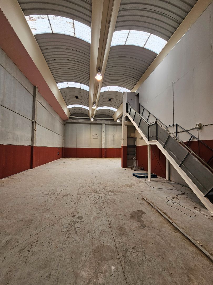 Nave industrial de alquiler en Montmeló