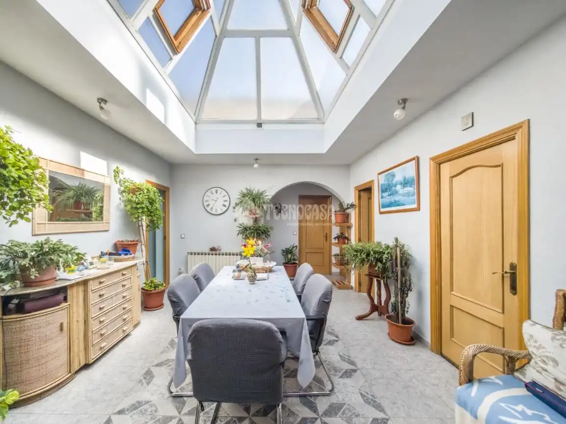 Dining room of Houses for sale in Nuevo Baztán  with Heating, Private garden and Swimming Pool