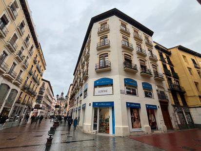 Vista exterior de Pis en venda en  Zaragoza Capital amb Balcó