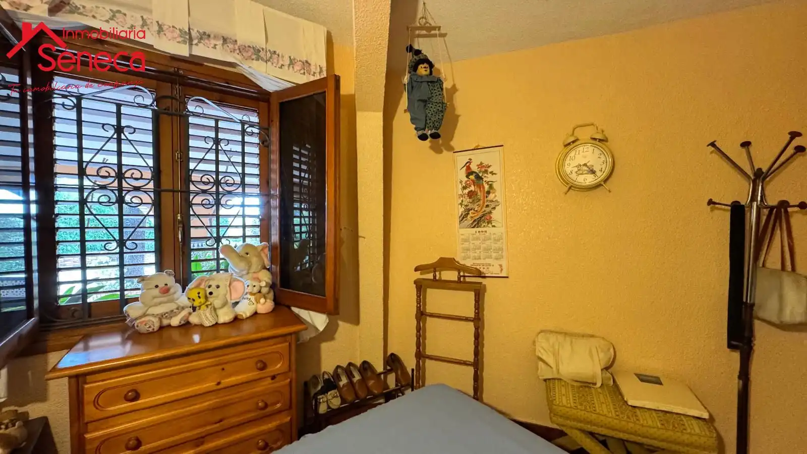 Bedroom of Houses for sale in Córdoba  with Air Conditioner, Heating and Storage room