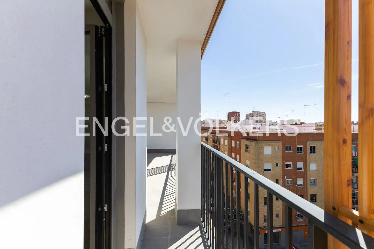 Balcony of Flat for rent in Rascanya