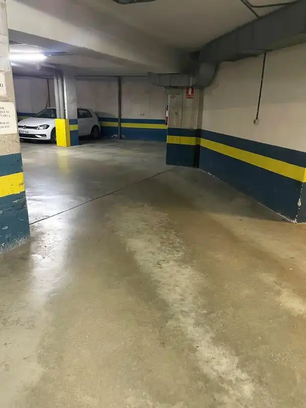 Garatge de lloguer a Plaza Rafael Alberti, Barañáin / Barañain