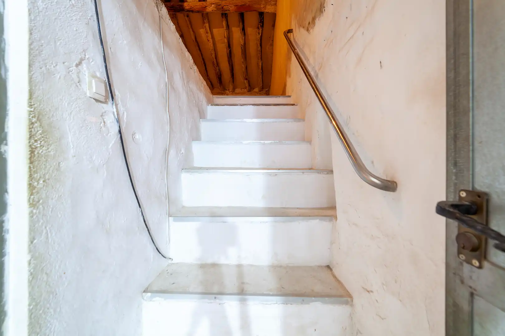 Casa o xalet en venda en Venta del Moro amb Terrassa, Moblat i Rentadora