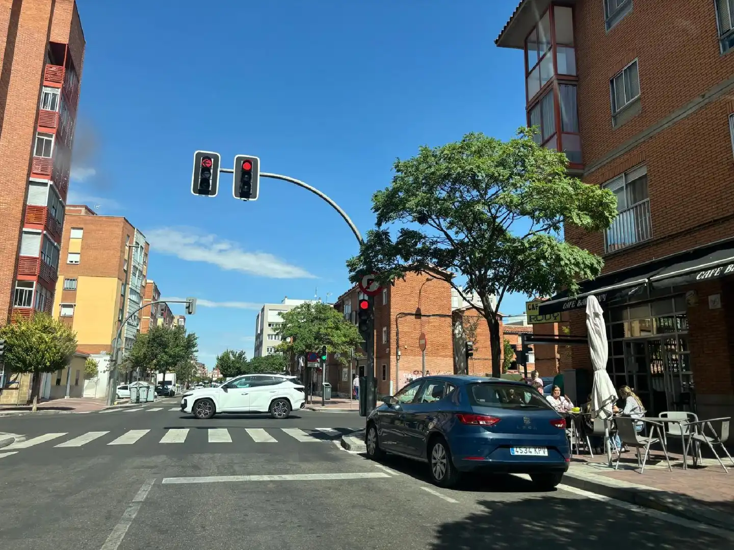 Vista exterior de Pis en venda en Delicias