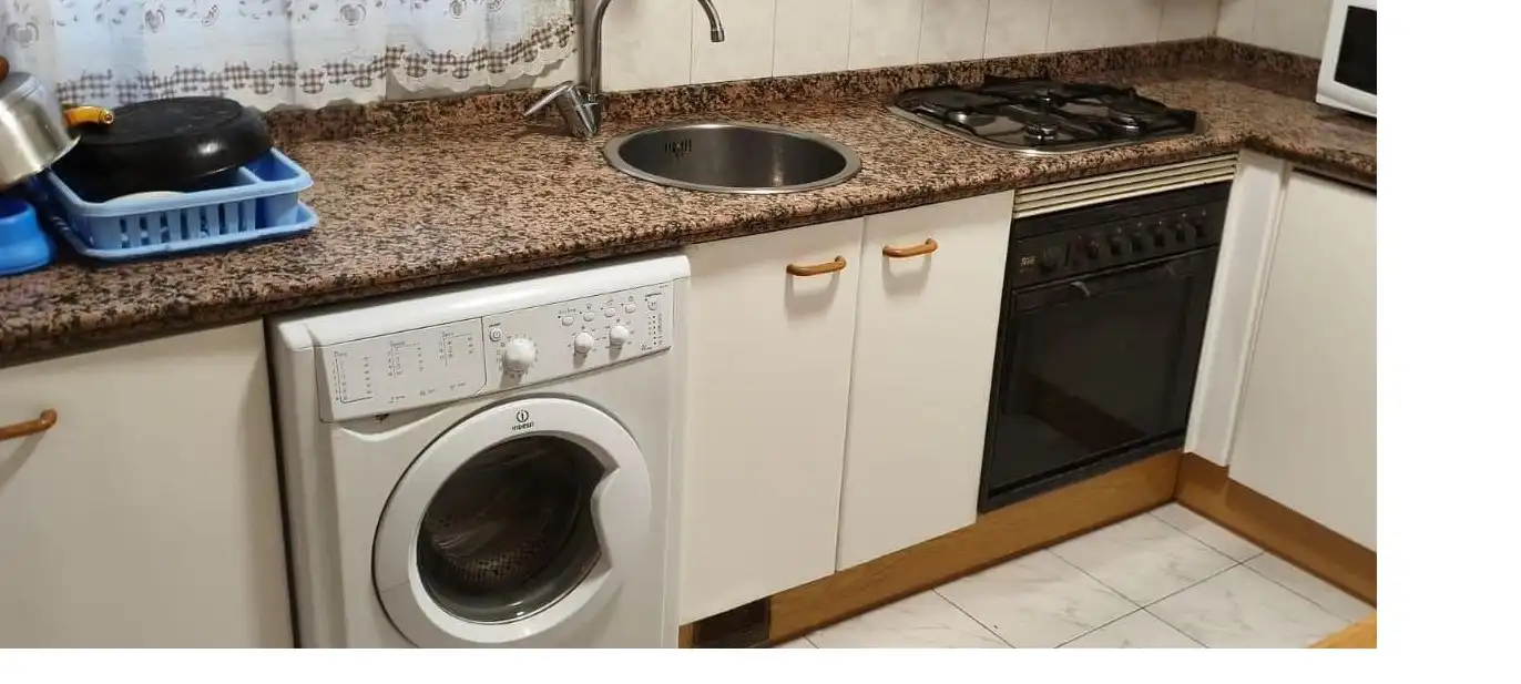 Cocina de Piso en venta en Valladolid con Calefacción, Terraza y Trastero