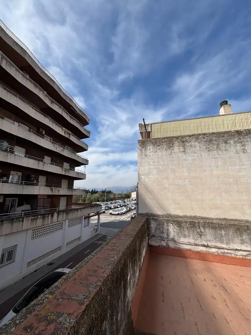 Vista exterior de Casa o xalet en venda en Tortosa amb Terrassa i Traster