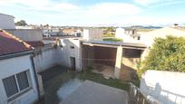 Exterior view of House or chalet for sale in Mirandilla  with Terrace