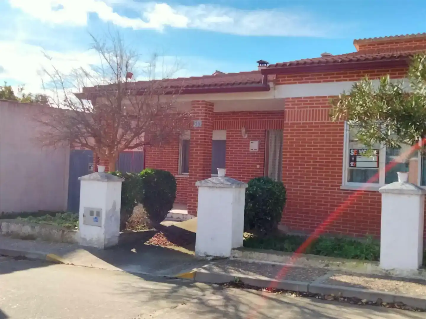 Vista exterior de Pis en venda en Serrada amb Jardí privat i Traster
