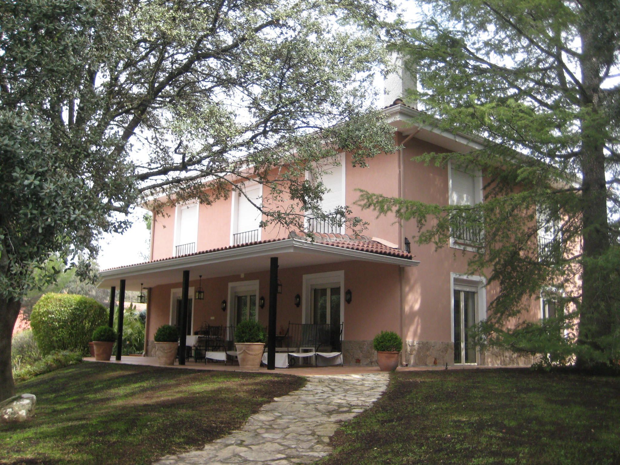 Exterior view of House or chalet for sale in Torrelodones  with Air Conditioner, Heating and Private garden