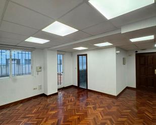 Office to rent in A Coruña Capital   with Air Conditioner