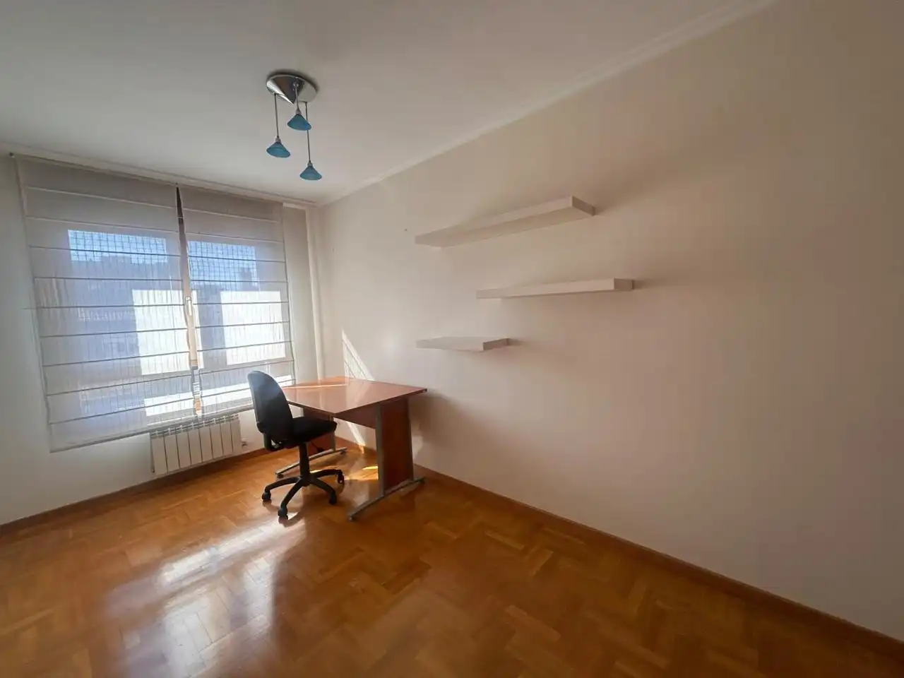 Bedroom of Flat for rent in Gijón   with Heating, Terrace and Storage room