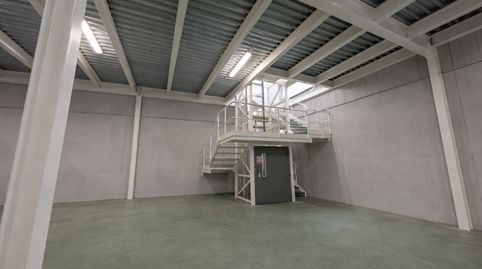 Foto 2 von Fabrikhallen zum Verkauf in Colindres - Calle Haillan, 4, Colindres, Cantabria