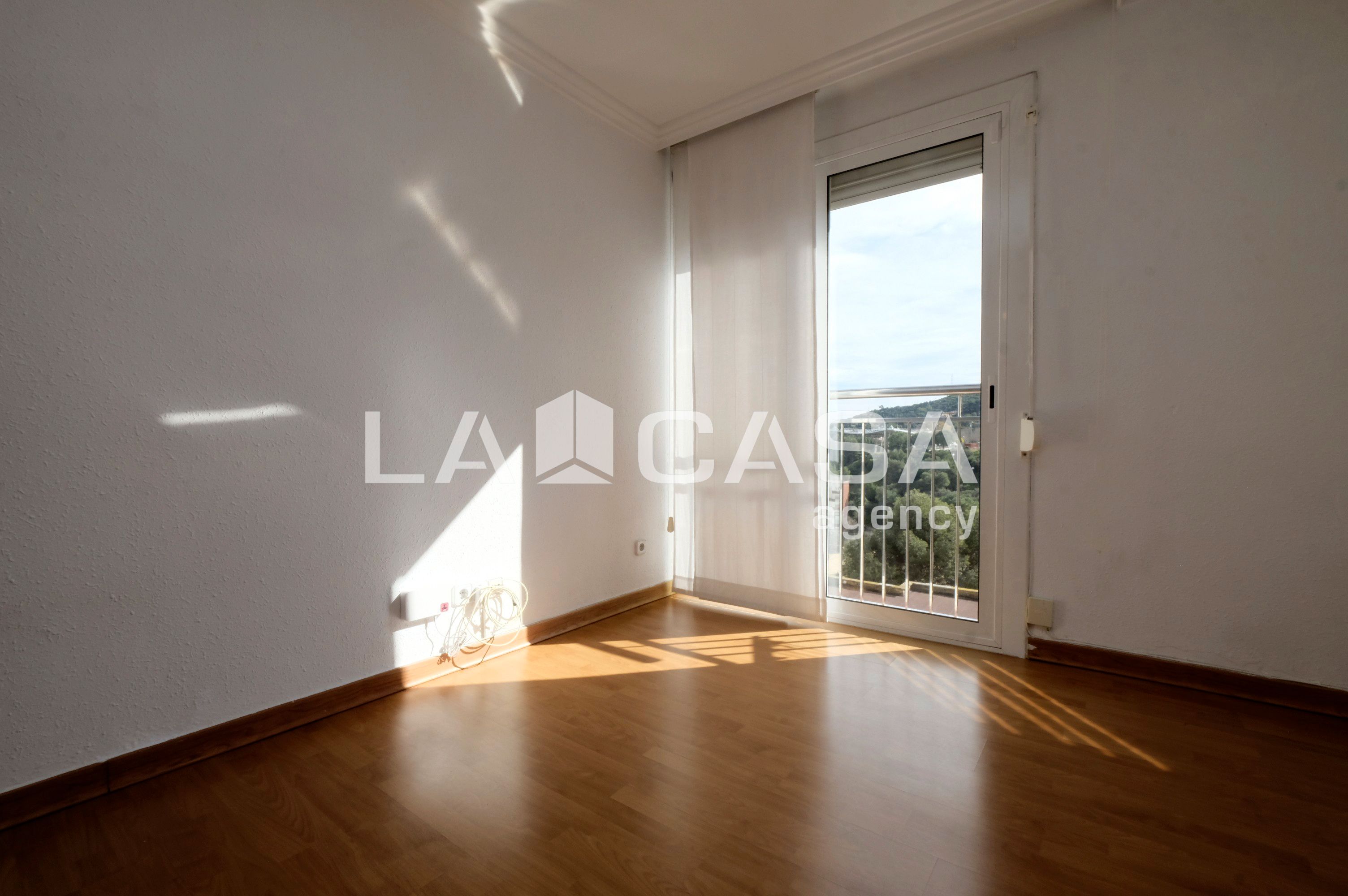 Bedroom of Flat for sale in  Barcelona Capital  with Heating
