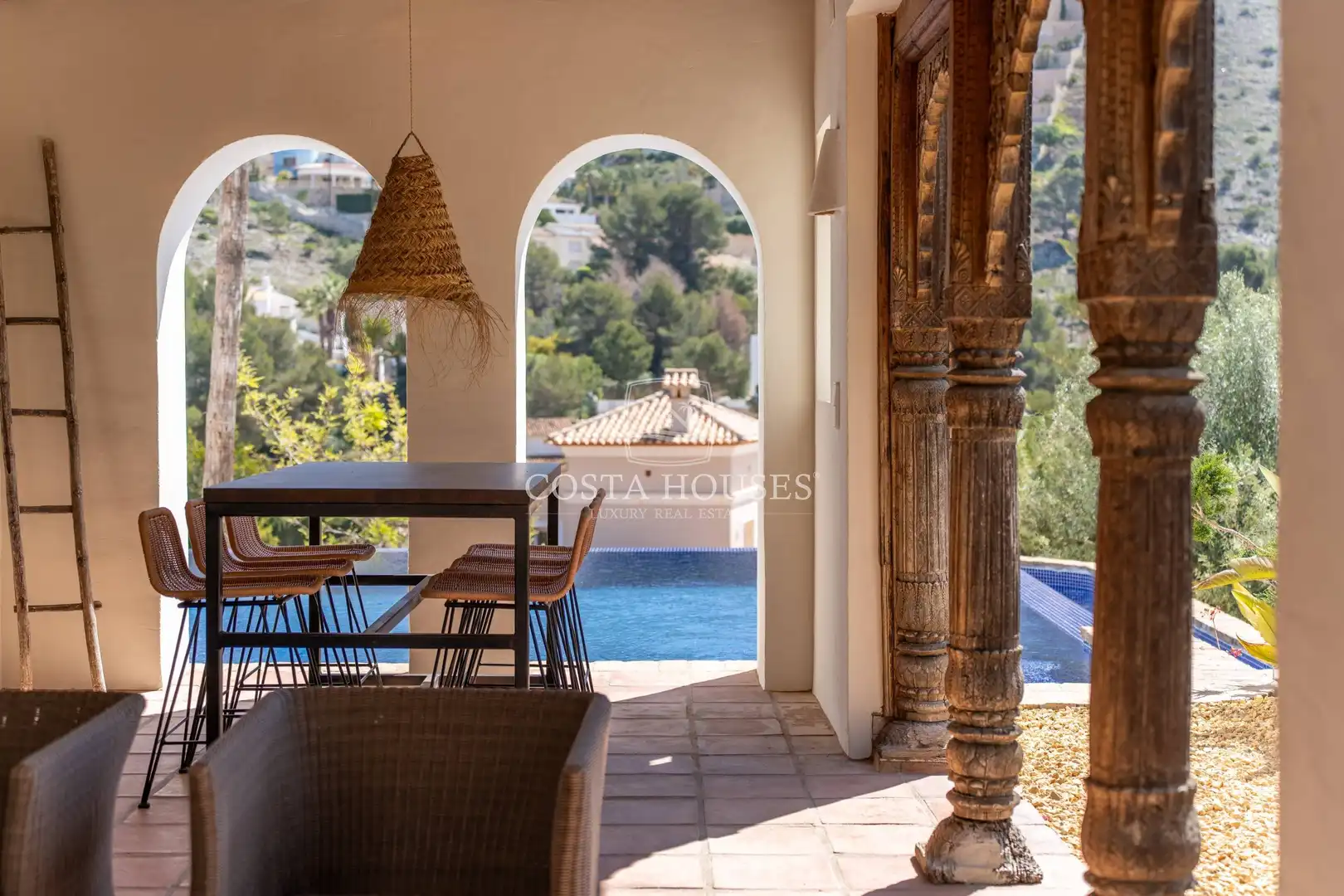 Vista exterior de Casa o xalet en venda en Moraira amb Aire condicionat, Calefacció i Jardí privat