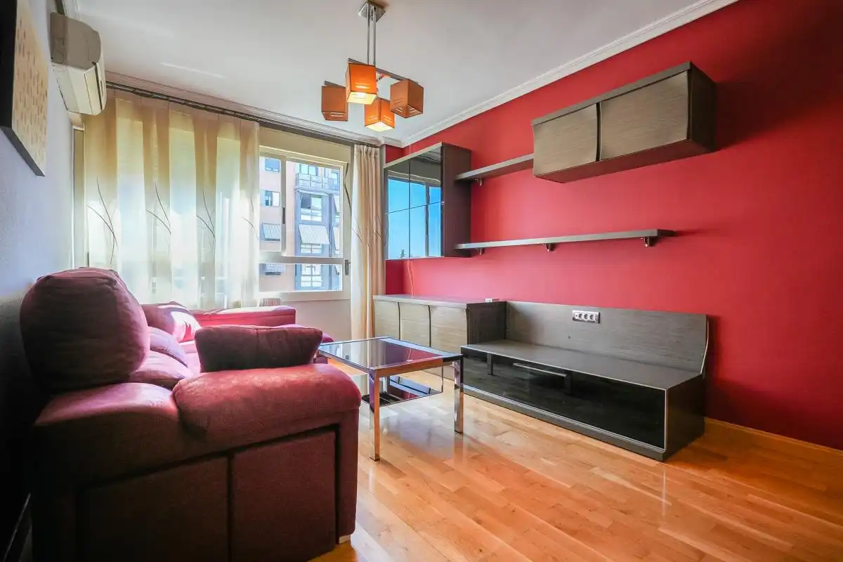 Sala d'estar de Pis de lloguer en Madrid amb Aire condicionat, Calefacció i Terrassa