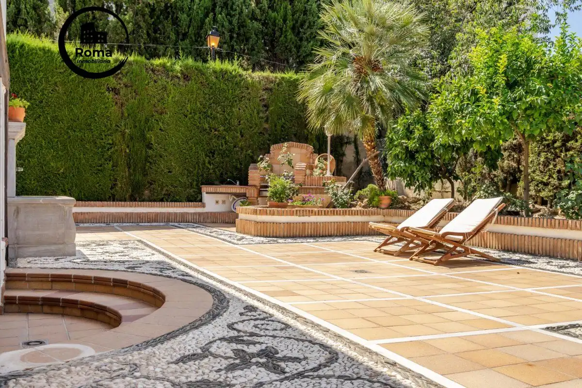 Terrassa de Casa o xalet en venda en La Zubia amb Aire condicionat, Calefacció i Piscina