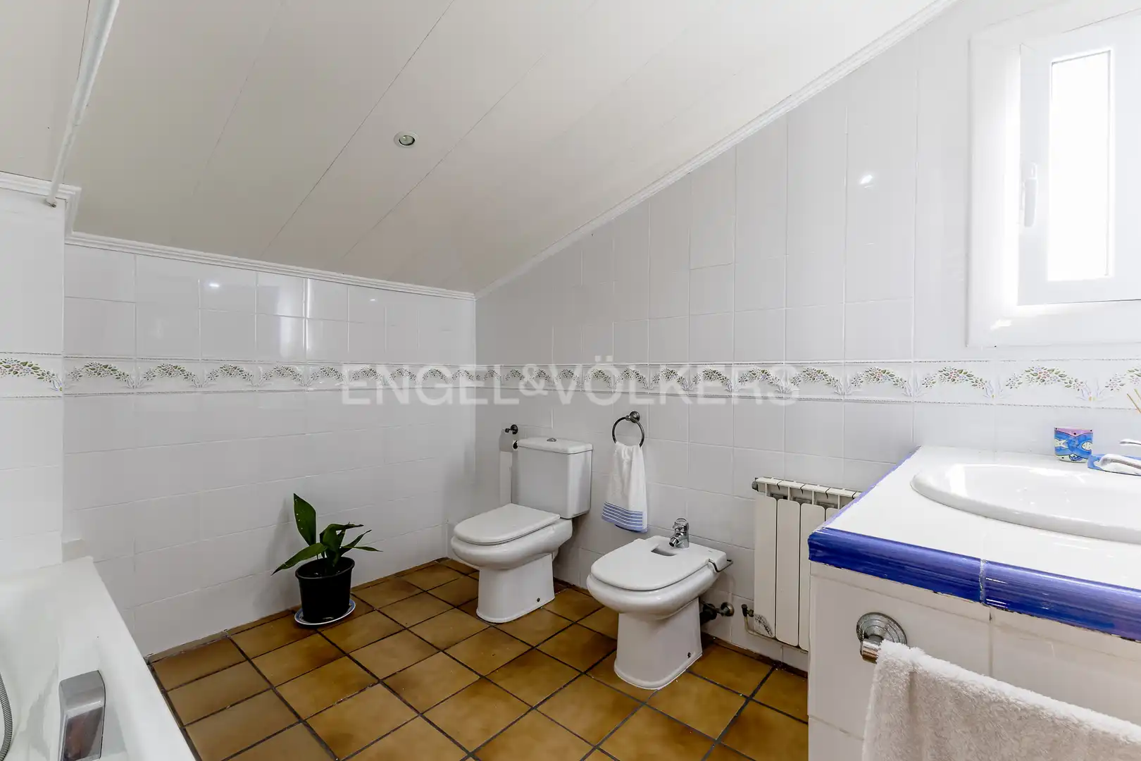 Bathroom of Houses for sale in Gavà  with Heating