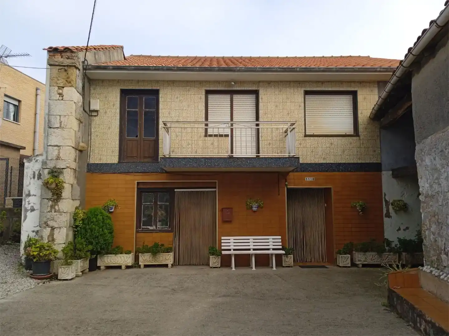 Vista exterior de Casa o xalet en venda en Miengo amb Balcó