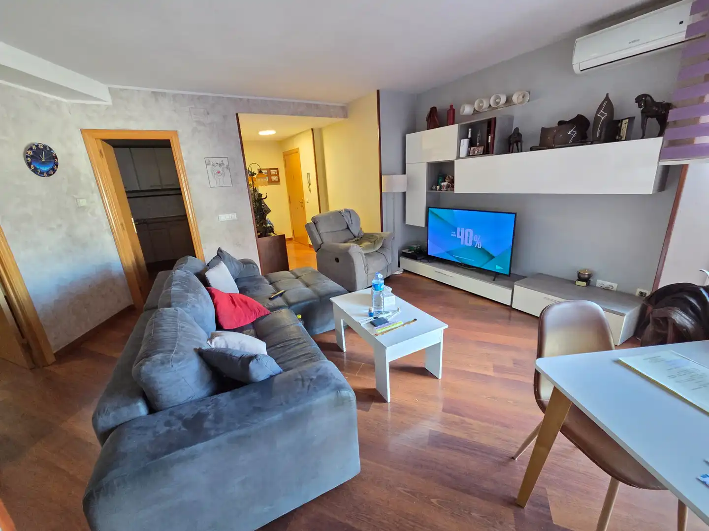 Sala d'estar de Pis en venda en Vilafranca del Penedès amb Aire condicionat, Calefacció i Parquet
