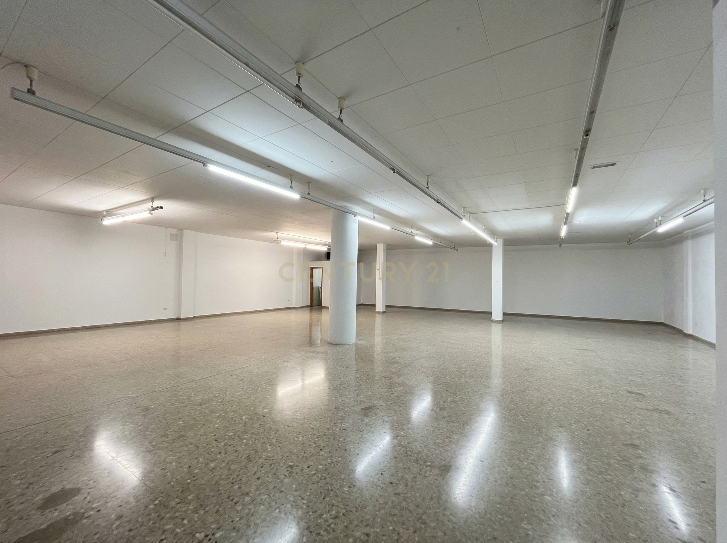 Geschaftsraum zum Verkauf in Mataró