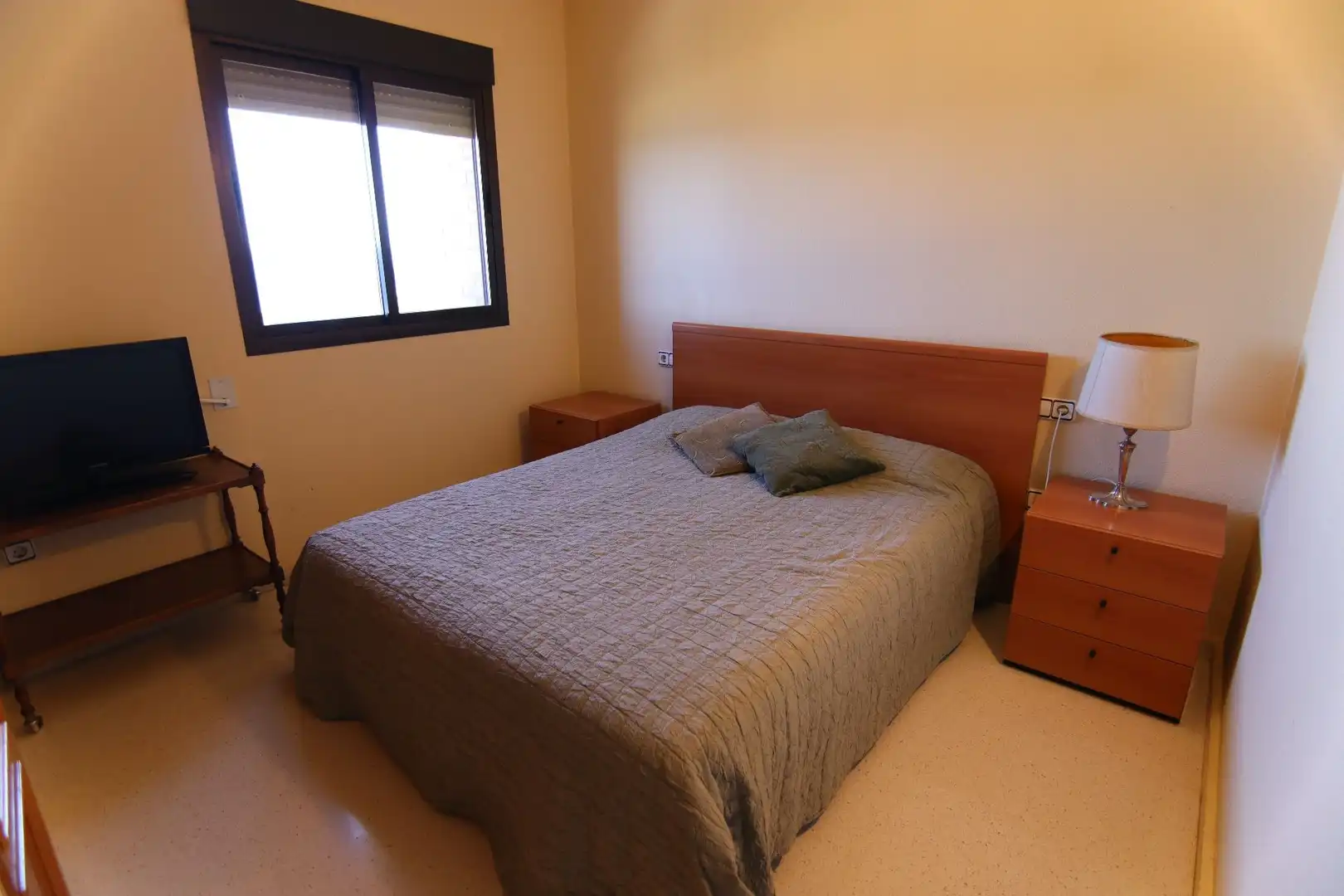 Habitación de Piso en venta en Benidorm con Aire acondicionado, Terraza y Amueblado