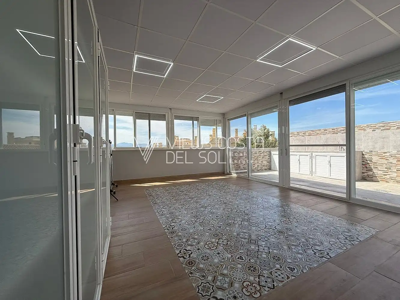 Sala d'estar de Apartament en venda en Vélez-Málaga amb Aire condicionat, Calefacció i Jardí privat