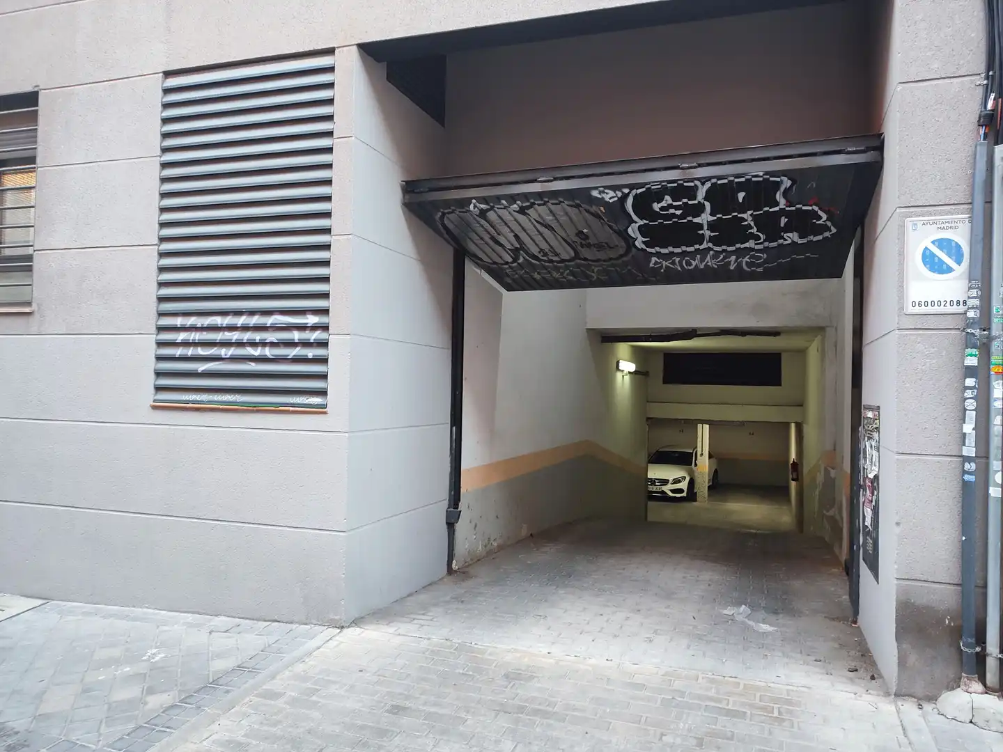 Parkplatz von Garage zum Verkauf in Madrid