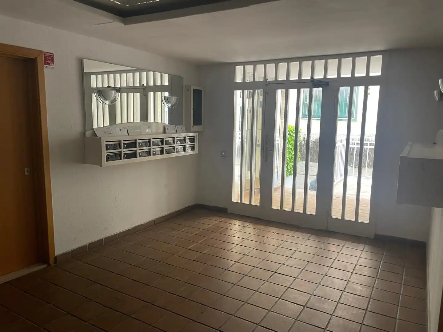 Erdgeschoss zum Verkauf in Cunit mit Klimaanlage, Privatgarten und Terrasse