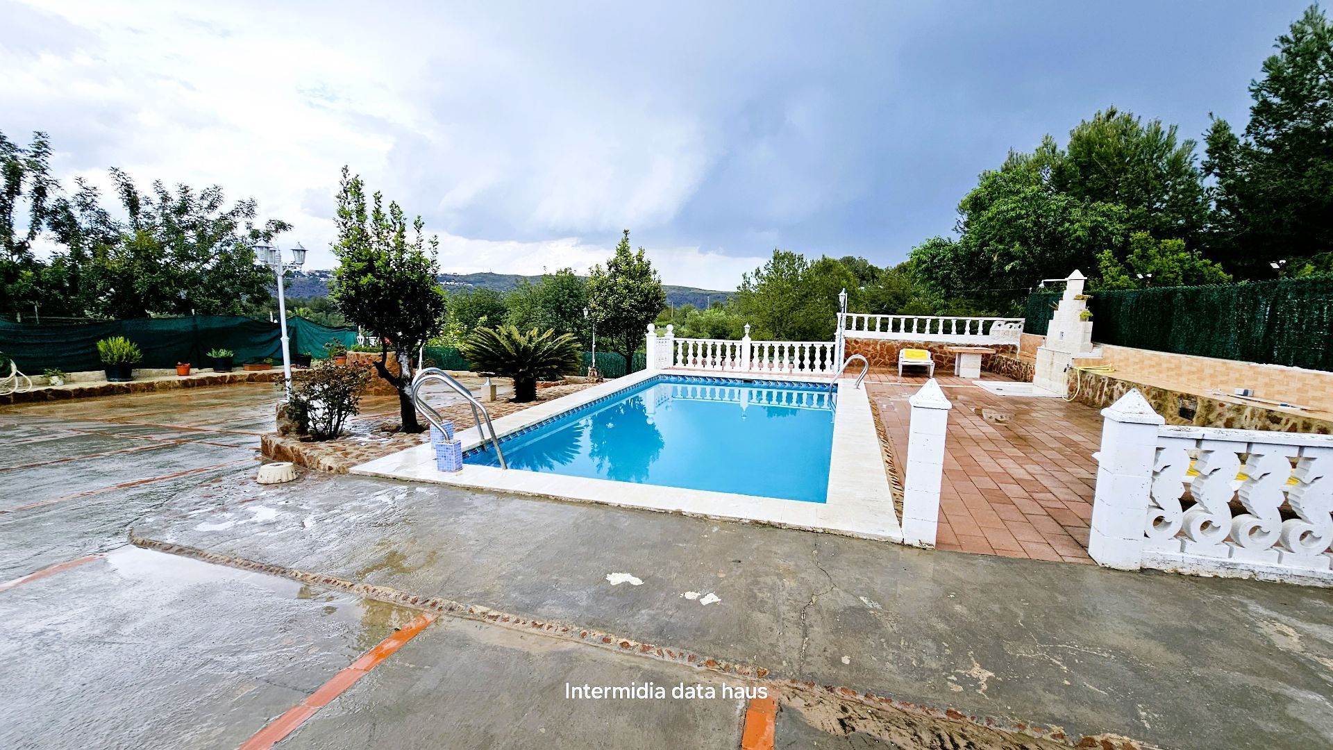 Swimming pool of House or chalet for sale in Torrent  with Air Conditioner, Private garden and Terrace