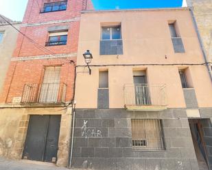 Vista exterior de Casa o xalet en venda en Cervera amb Terrassa