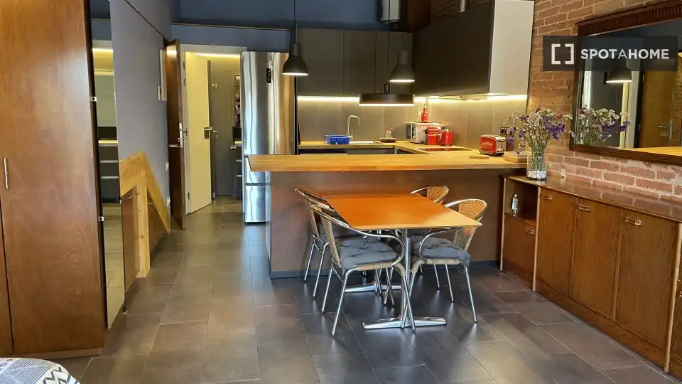 Flat for rent in Sants