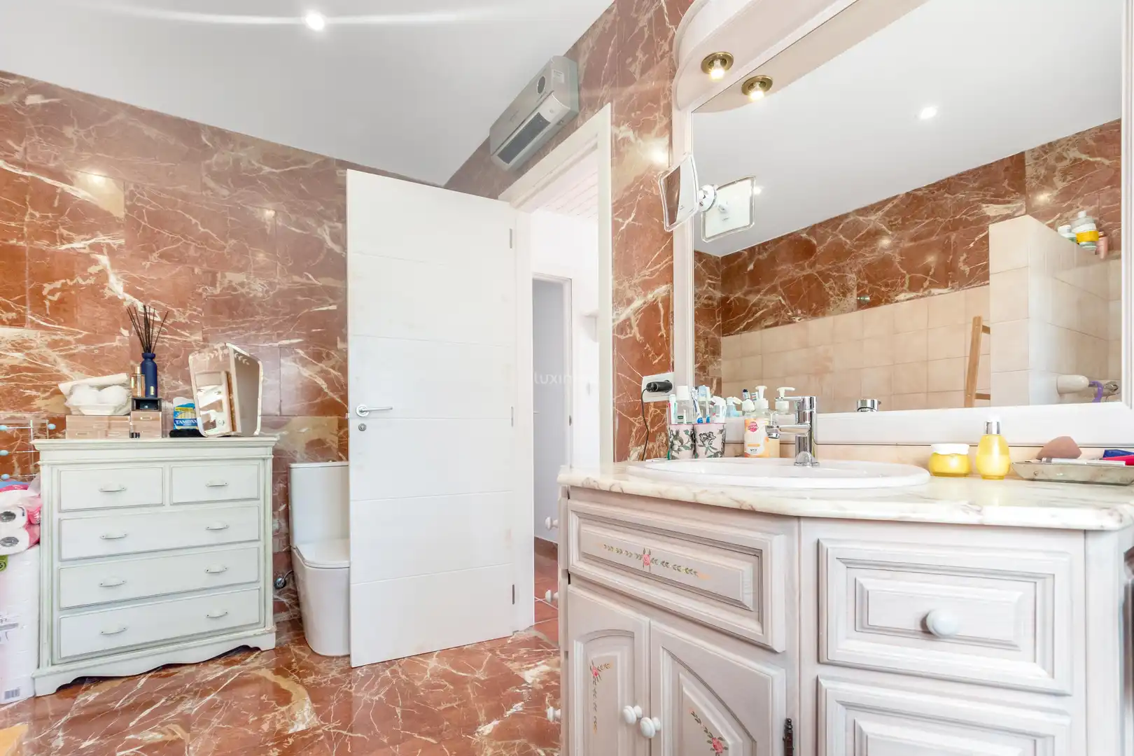 Baño de Casa o chalet en venta en La Nucia con Aire acondicionado, Trastero y Piscina
