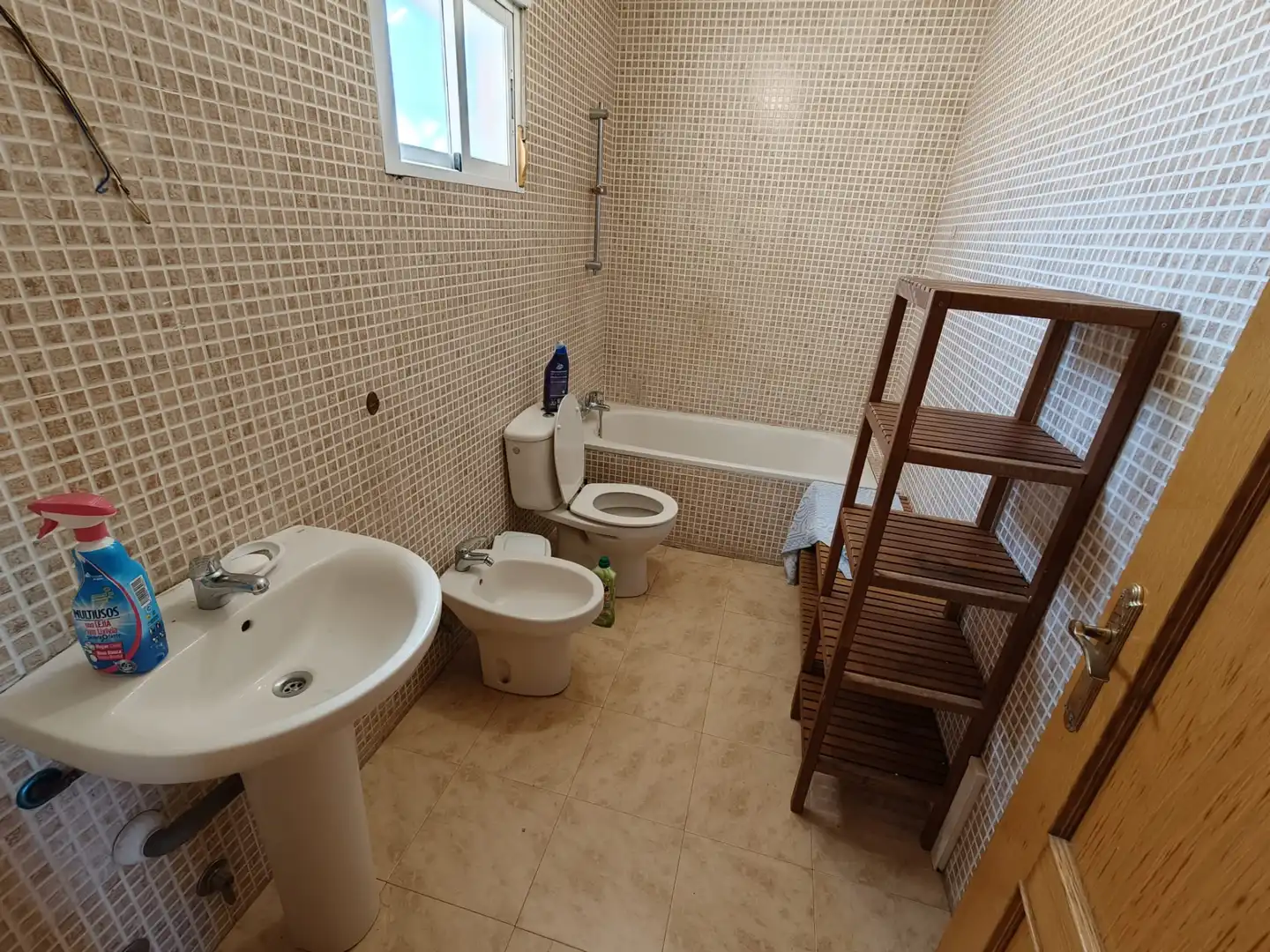 Baño de Casa adosada en venta en Barcience con Calefacción, Jardín privado y Amueblado