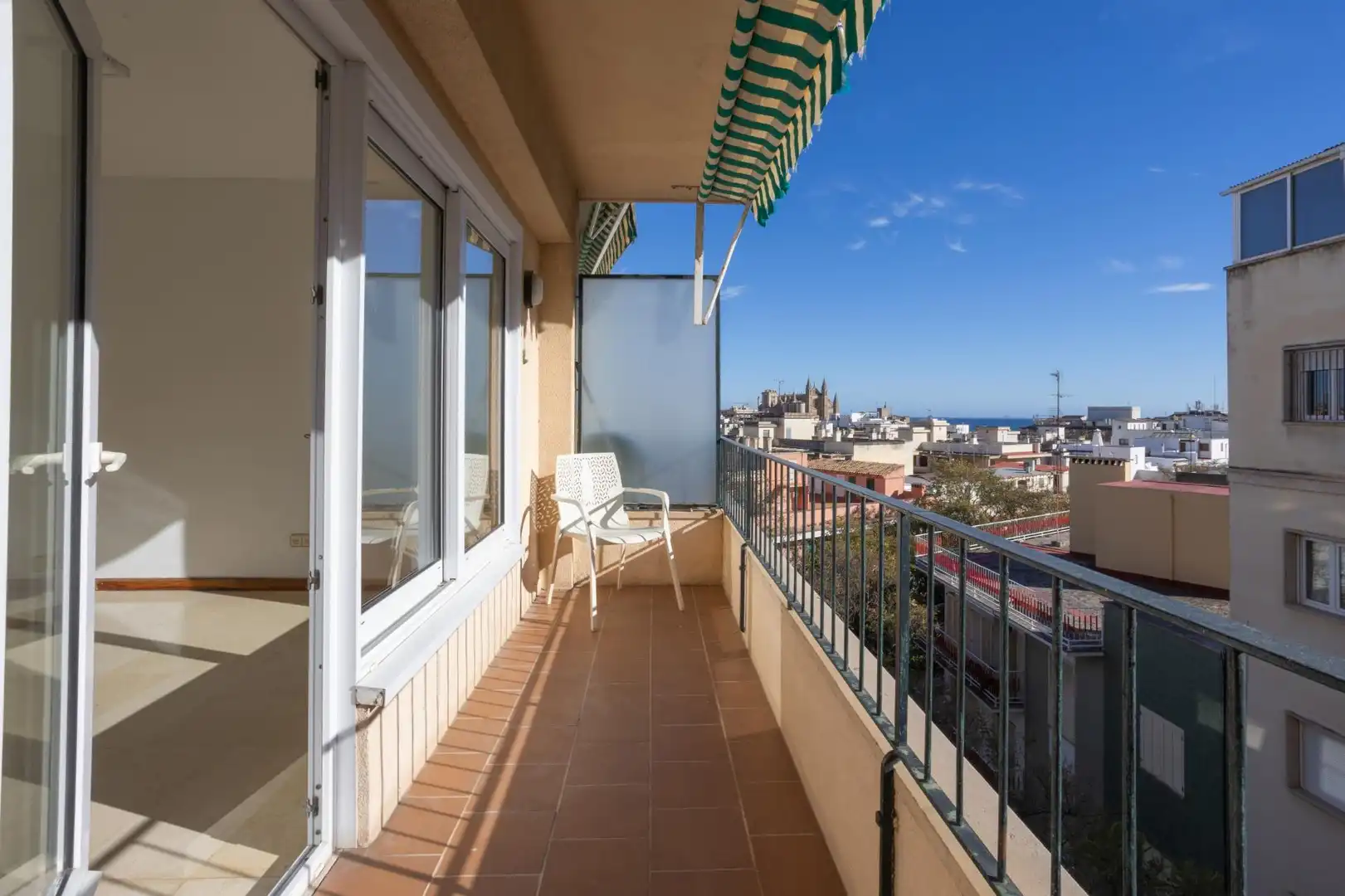 Terrassa de Pis de lloguer en  Palma de Mallorca amb Balcó