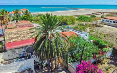 Vista exterior de Casa o xalet en venda en Dénia amb Terrassa