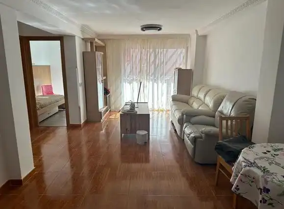 Living room of Flat for share in Madrid  with Furnished