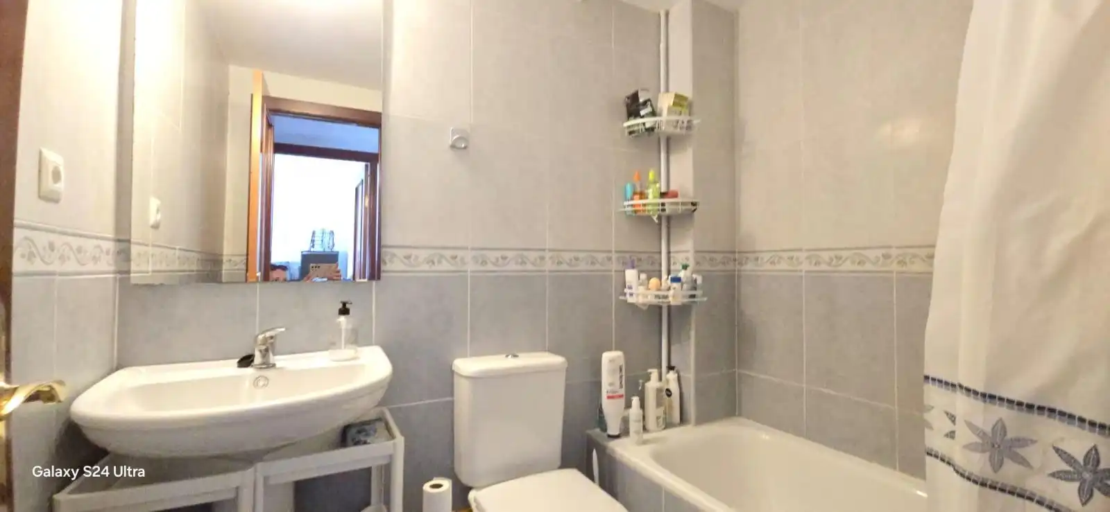 Baño de Casa adosada en venta en Torremolinos con Aire acondicionado, Jardín privado y Terraza