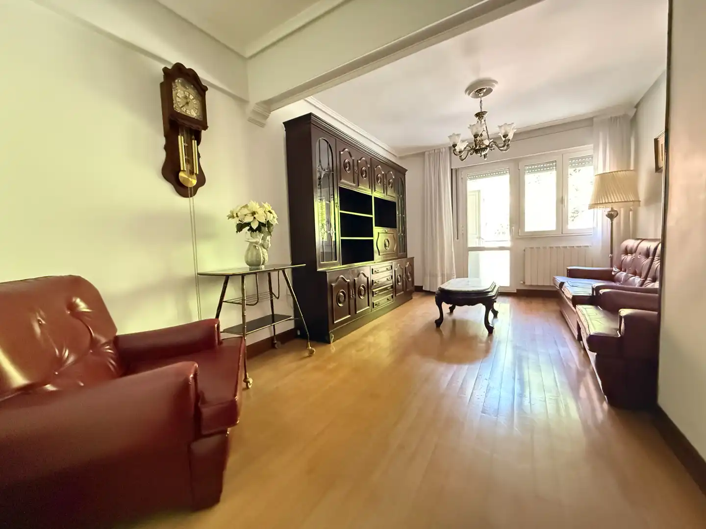 Sala d'estar de Pis en venda en Bilbao  amb Calefacció, Terrassa i Moblat